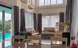 Monolog at Nagoya Valley (4BR Private Pool Villa)