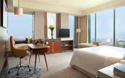 Golden Sun Hotel