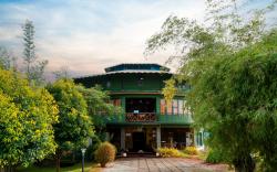 Jungle Edge Resorts