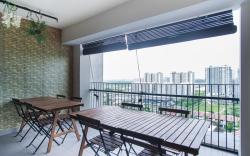 Largest Balcony Tamarind 7People