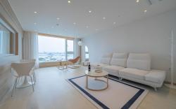 Pohang Pool Villa Yeongil