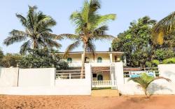 BEACH HOUSE HOTEL