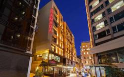 Ramada by Wyndham Istanbul Pera