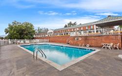Econo Lodge Waynesboro - Skyline Drive