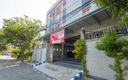 RedDoorz near Universitas Wijaya Kusuma Surabaya 2