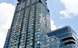 Penthouse Residence SkyBar by Caerus Management 