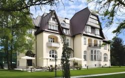 TAUROA Steirerschlossl