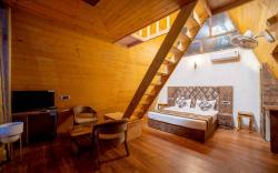 Mudras Grove Resort