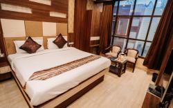 Hotel RajKamal Near Varanasi Railway Station