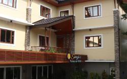 Saroju's Farmview Hotel