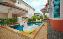 June Pool Villa