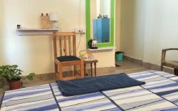 Cozy Homestay  (AC extra chargeable)