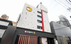 Jeonju Uadong Hotel Luna