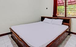 Hotel O Losmen Tjabe Merah Near Alfamart Bintaro