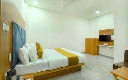Hotel Madhur 