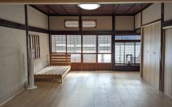 Hironoya Family Room 20 Tatami - 100-Year-Old Traditional House Renovation