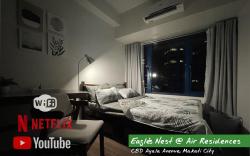 The Eagle's Nest w/ Netflix and Ayala Makati View