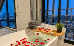 D'Glory Suite by Nest Home 【Southkey | Bathtub】