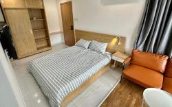 Hung Huy luxury apartment on top of the local bank