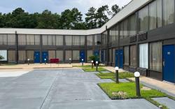 Motel 6 Nacogdoches, TX - SFA University