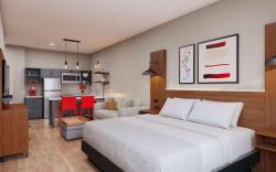Hawthorn Extended Stay by Wyndham Mount Laurel / Moorestown