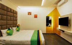 Itsy Hotels Silver Keys