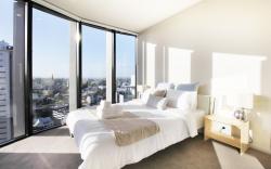 First Class Residence on Queen St, Brisbane CBD