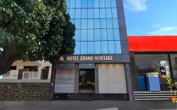 FabHotel Grand Heritage - Nr. BKC