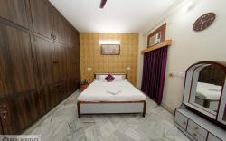 Shri - First Floor with Kitchen