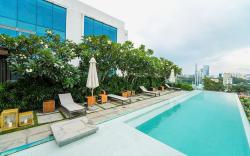 Serenity Saigon Sky Villas - Free 1-way Airport Shuttle