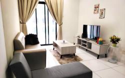 Paradigm Mall Platino Apartment 2BR 2FREE @Natol