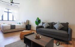 The Quartz 2Pax Studio Sky Pool 2209 I Housing