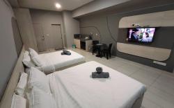 AEROPOD SUITES WESTAY 2BED_ AIRPORT/KKCITY/TGARU 