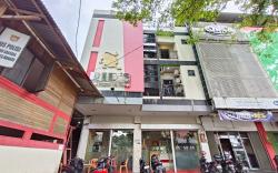 RedDoorz @ Rids Hotel Manado