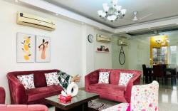 BluO 3BHK Safdarjung Enclave - Terrace Garden