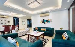 BluO 4BHK Safdarjung Enclave - Balcony, Lift