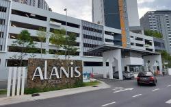 KLIA Alanis Studio Luxury Condo Free Park & wi-fi