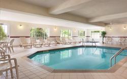 Country Inn & Suites by Radisson, Mankato Hotel and Conference Center, MN