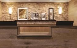 Country Inn & Suites by Radisson, Nashville Airport East, TN