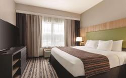 Country Inn & Suites by Radisson, Nashville Airport East, TN