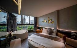 Bonita Signature The View