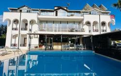 JEST OTEL