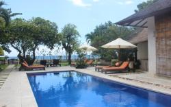 Frangipani Beach Hotel