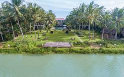 Emerald Hoi An Riverside Resort