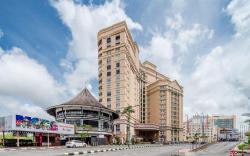 Natol Homestay - Riverbank Suites High Rise City Centre