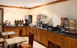 Country Inn & Suites by Radisson, Columbus, GA