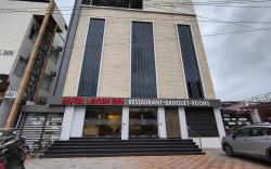 Hotel Lavish inn