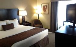 La Quinta Inn & Suites by Wyndham Portland NW