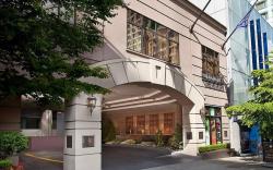 The Paramount Hotel