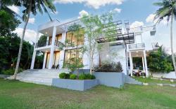 The Villa Close to Surf beach and Galle Fort